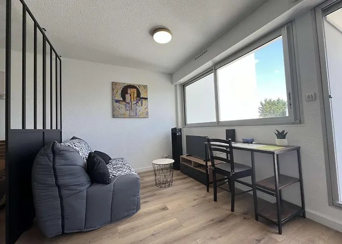 Appt Bis 4 - Lr240-214 La Rochelle (Charente-Maritime)